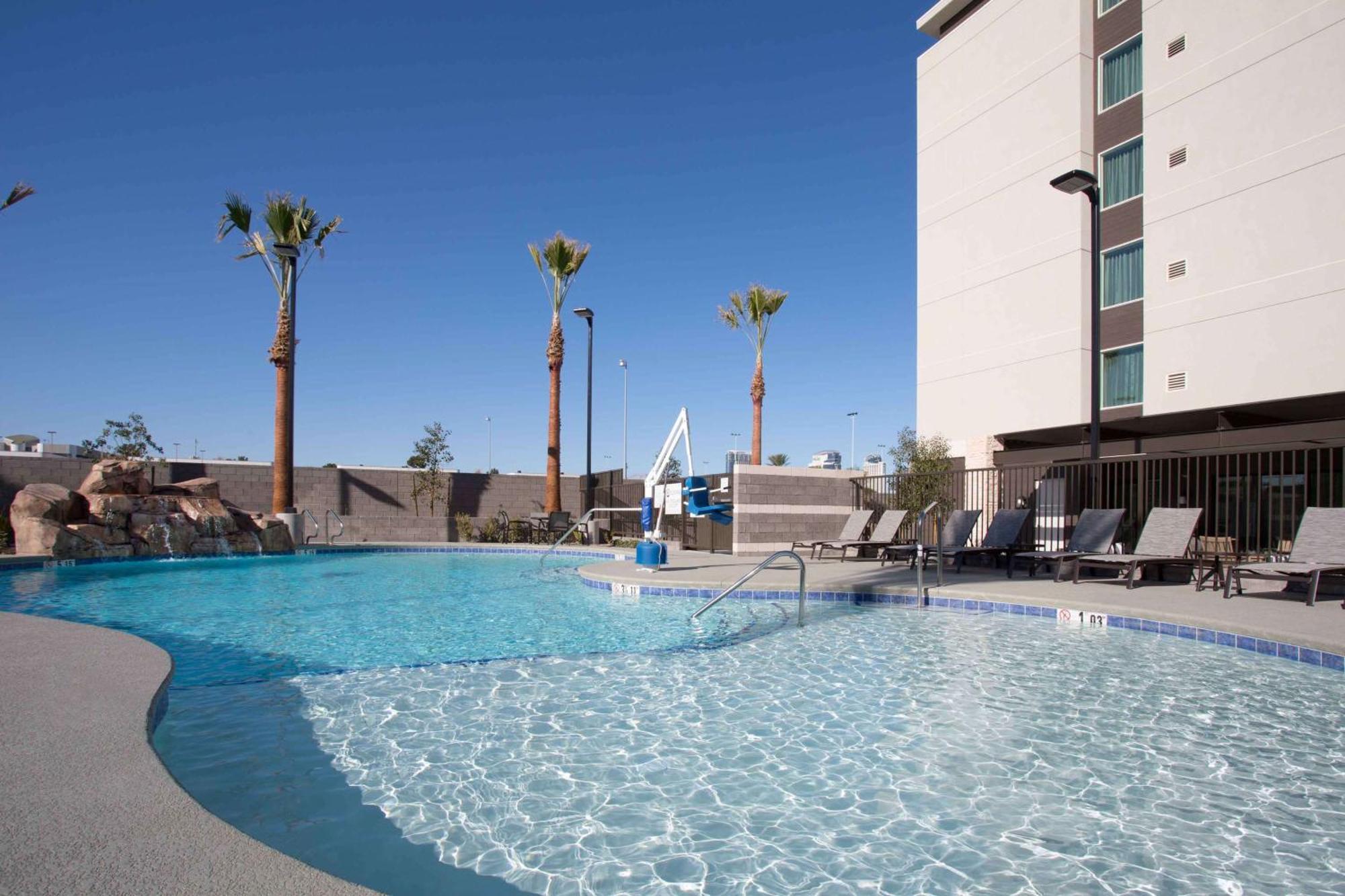 Homewood Suites By Hilton Las Vegas City Center Exterior photo